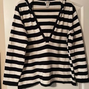 Stretch knit pull over